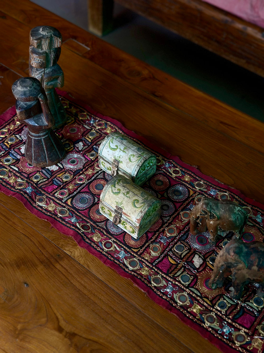 Abhla Mirrorwork Runner